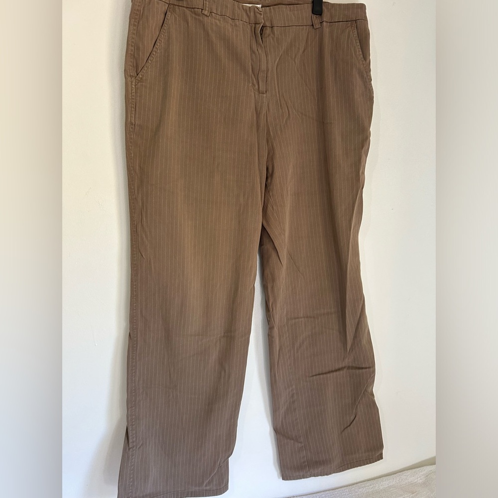 Liz Claiborne Brown Pants